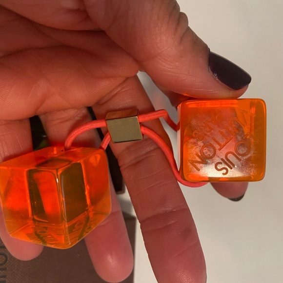Authentic Louis Vuitton Pony Tail Barrettes - Picture 5 of 6